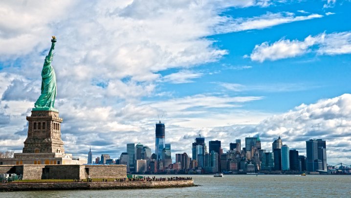 Discover Downtown and Statue of Liberty new york, travel to new york